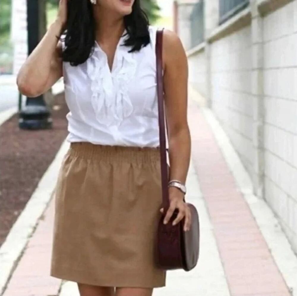 J. Crew Sidewalk Skirt Size 0 Mini Wool Blend Preppy Academia Quiet Luxury